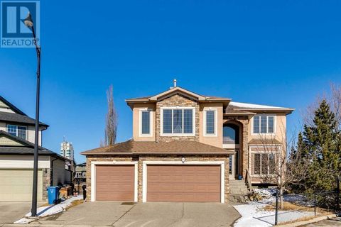 31 Cougarstone Point SW Calgary AB T3H4Z3