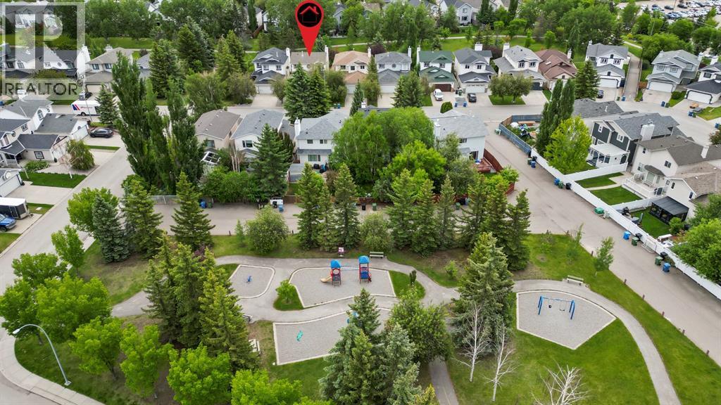 98 River Rock Crescent SE