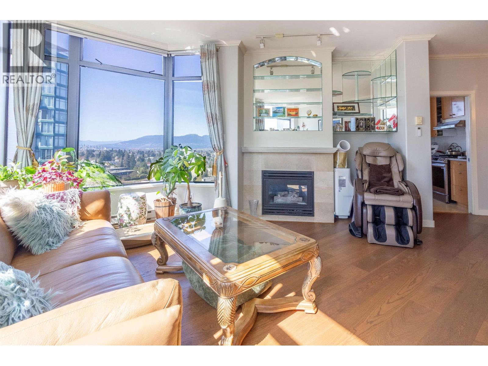 1602 4567 HAZEL STREET