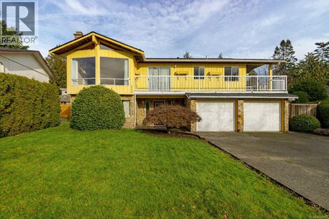 2320 Hazelton Pl Saanich BC V8N5C3