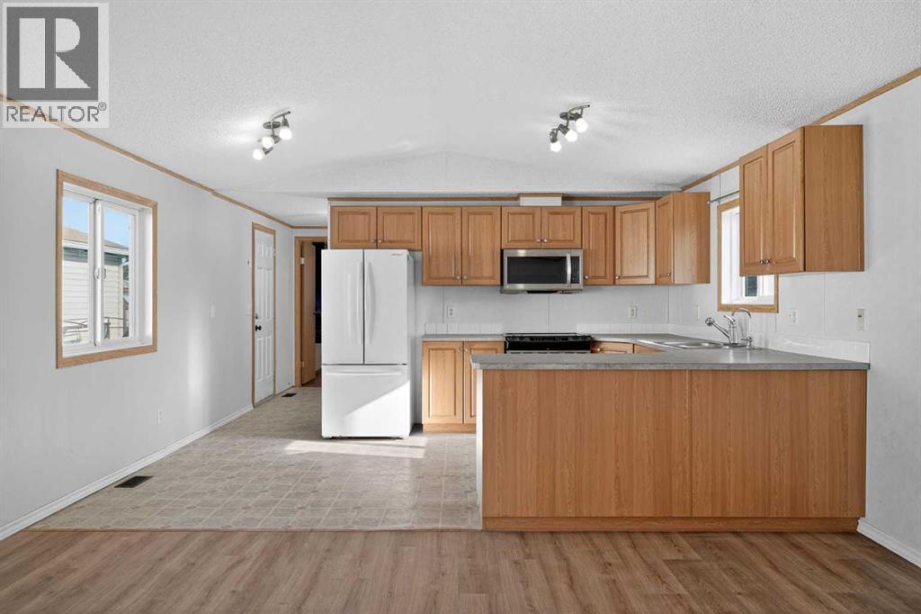 125 Erin Woods Circle SE