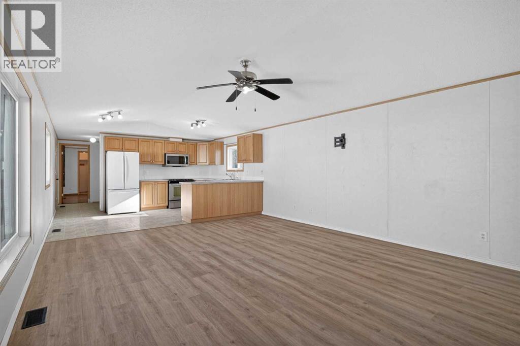 125 Erin Woods Circle SE