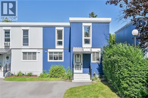 25 BRITTEN Close Unit# A11 Hamilton ON L9C4J8