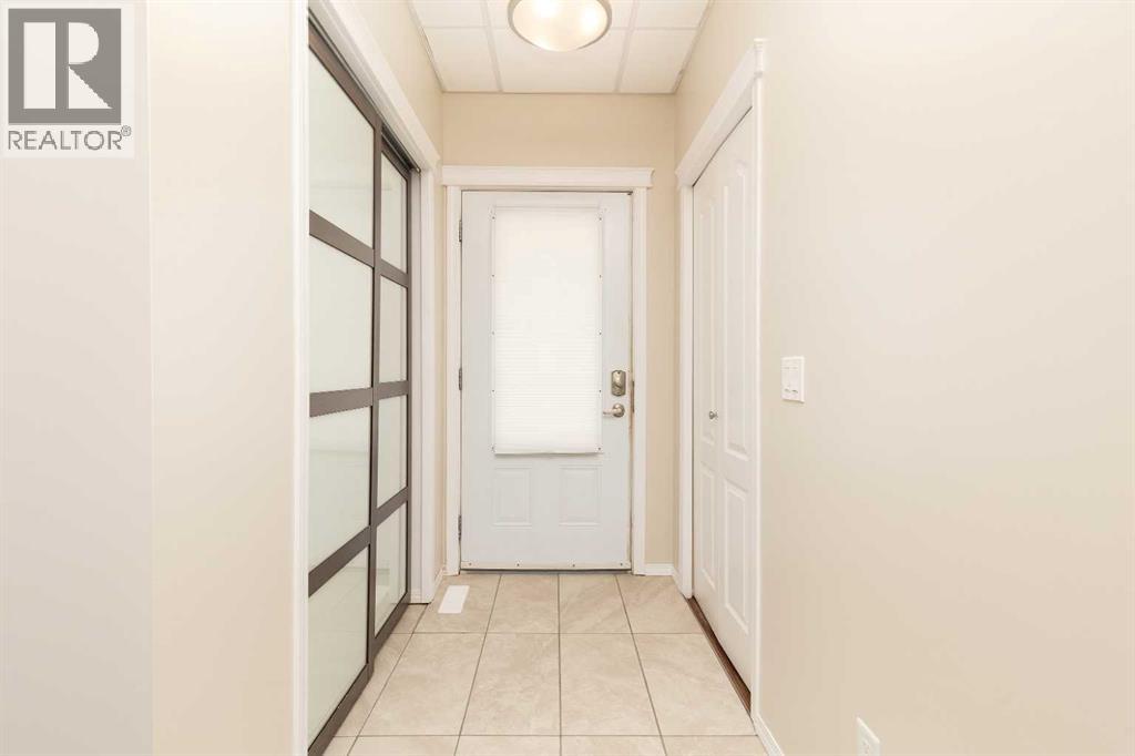 31, 47 Keystone Terrace W