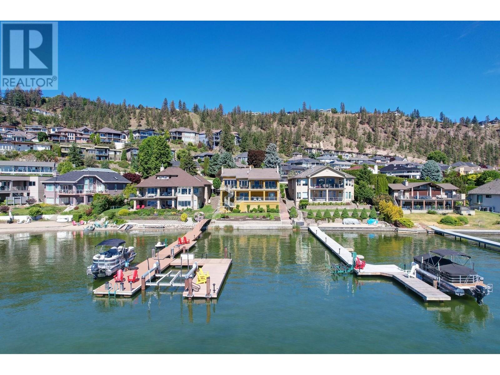 529 Zdralek Cove