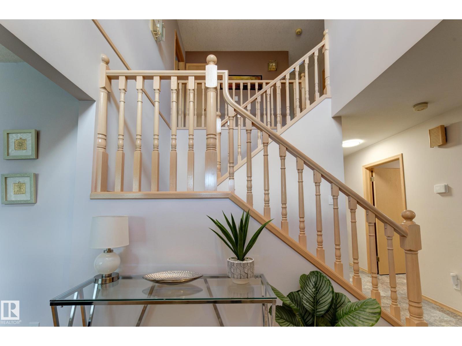 1108 112A ST NW