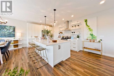 602 Bayview Lane SW Airdrie AB T4B5M4