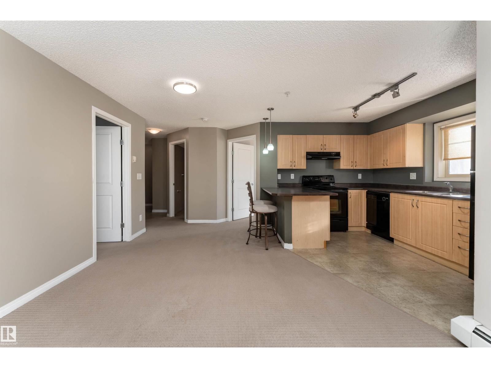 #202 11449 ELLERSLIE RD SW