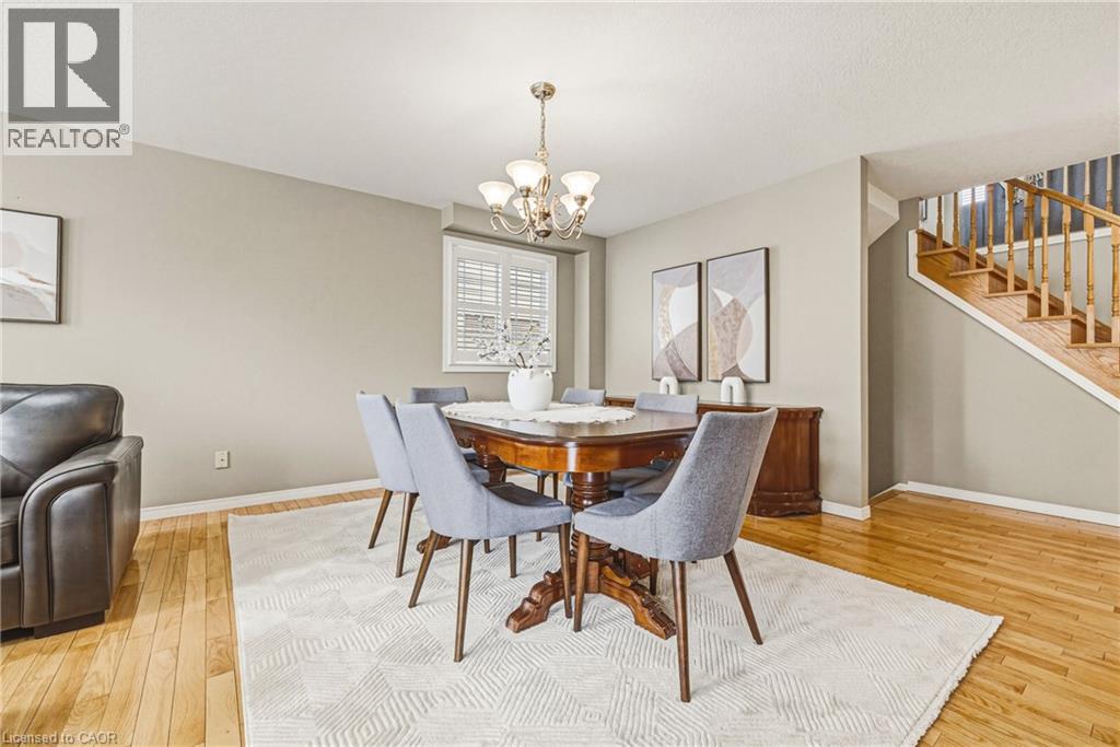 228 HOLBEACH Crescent