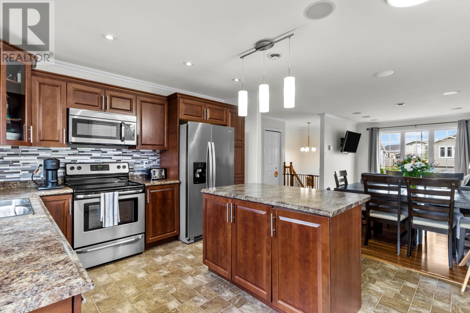 47 Spruce Grove Avenue