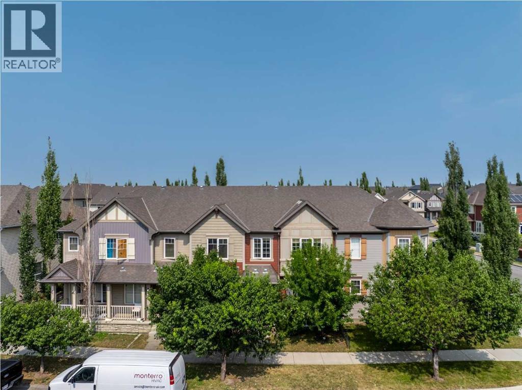 936 Windsong Drive SW