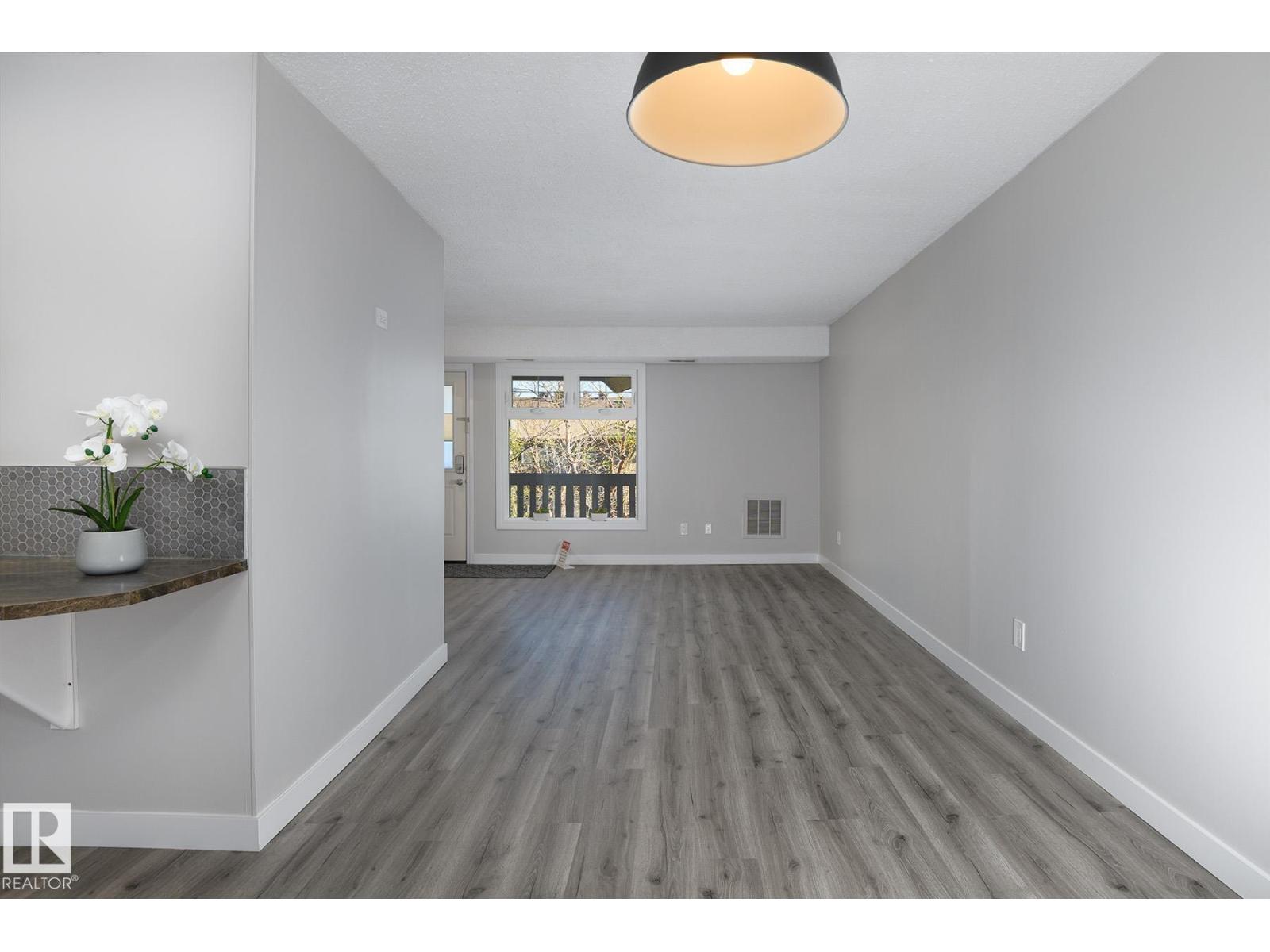 5816 172 ST NW