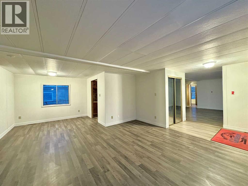 279, 6220 17 Avenue SE