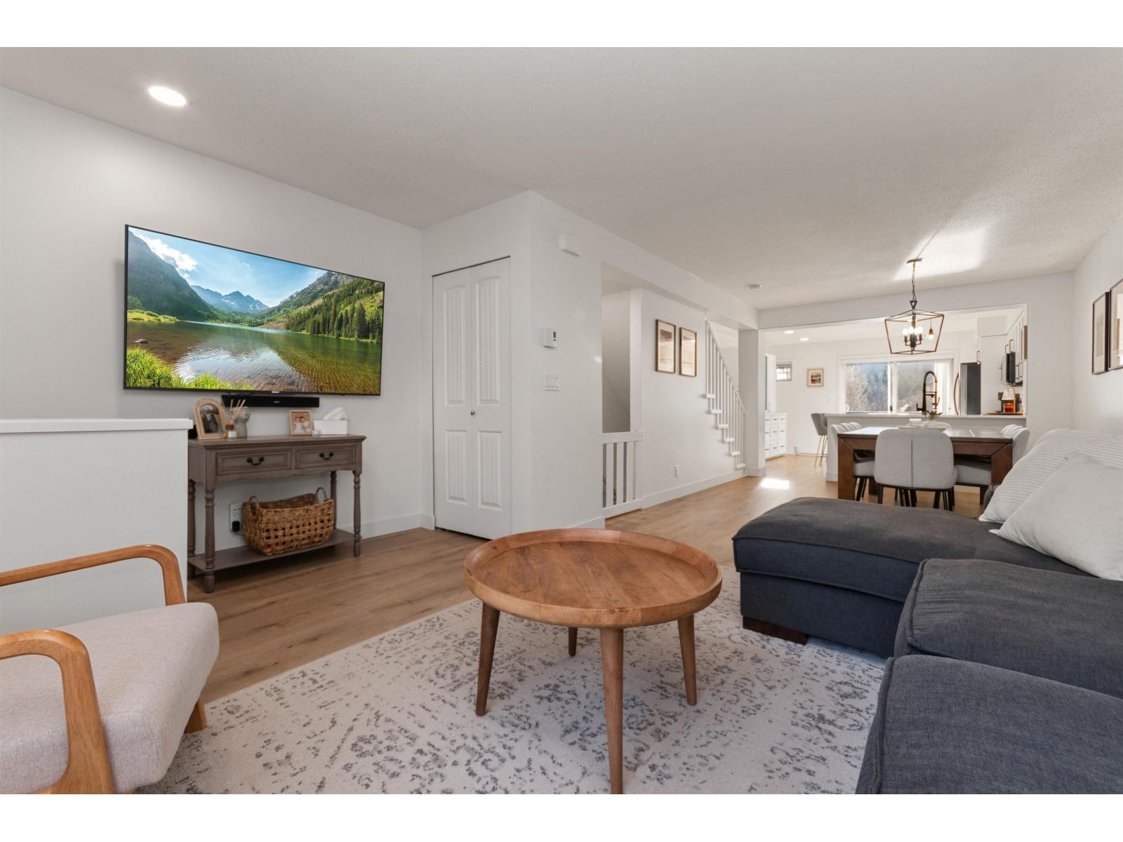 87 4401 BLAUSON BOULEVARD