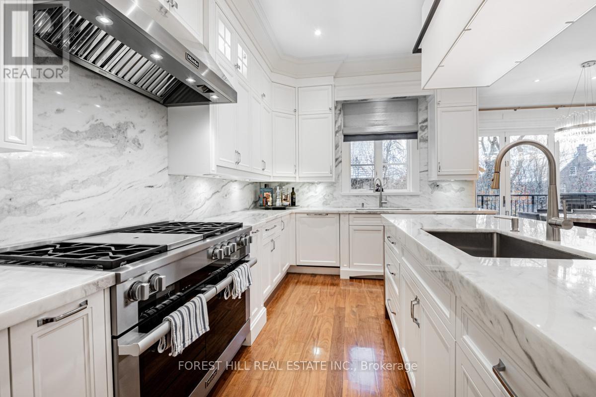 9 DEWBOURNE AVENUE