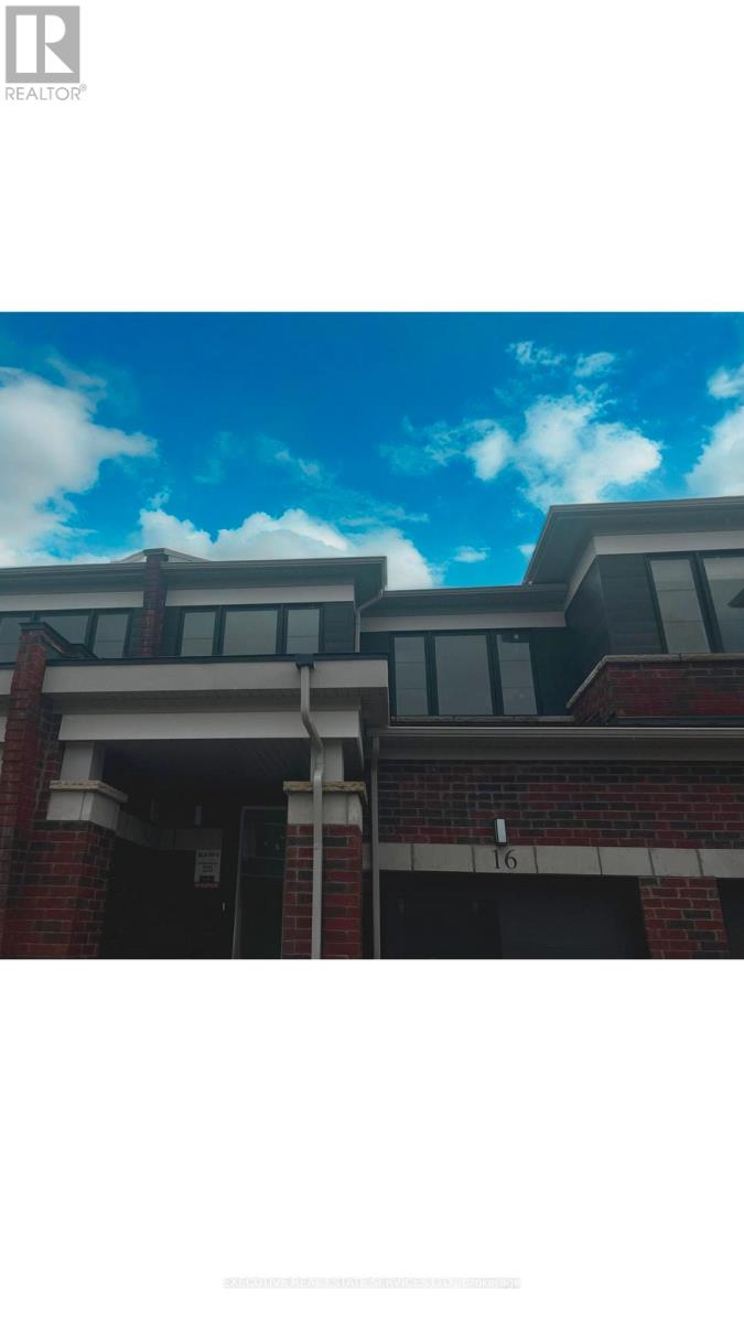 16 - 15 BLACKLOCK STREET