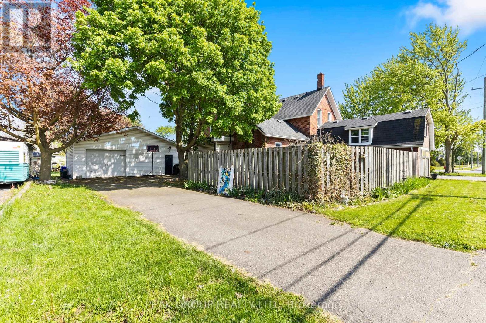 171 KILLALY STREET W