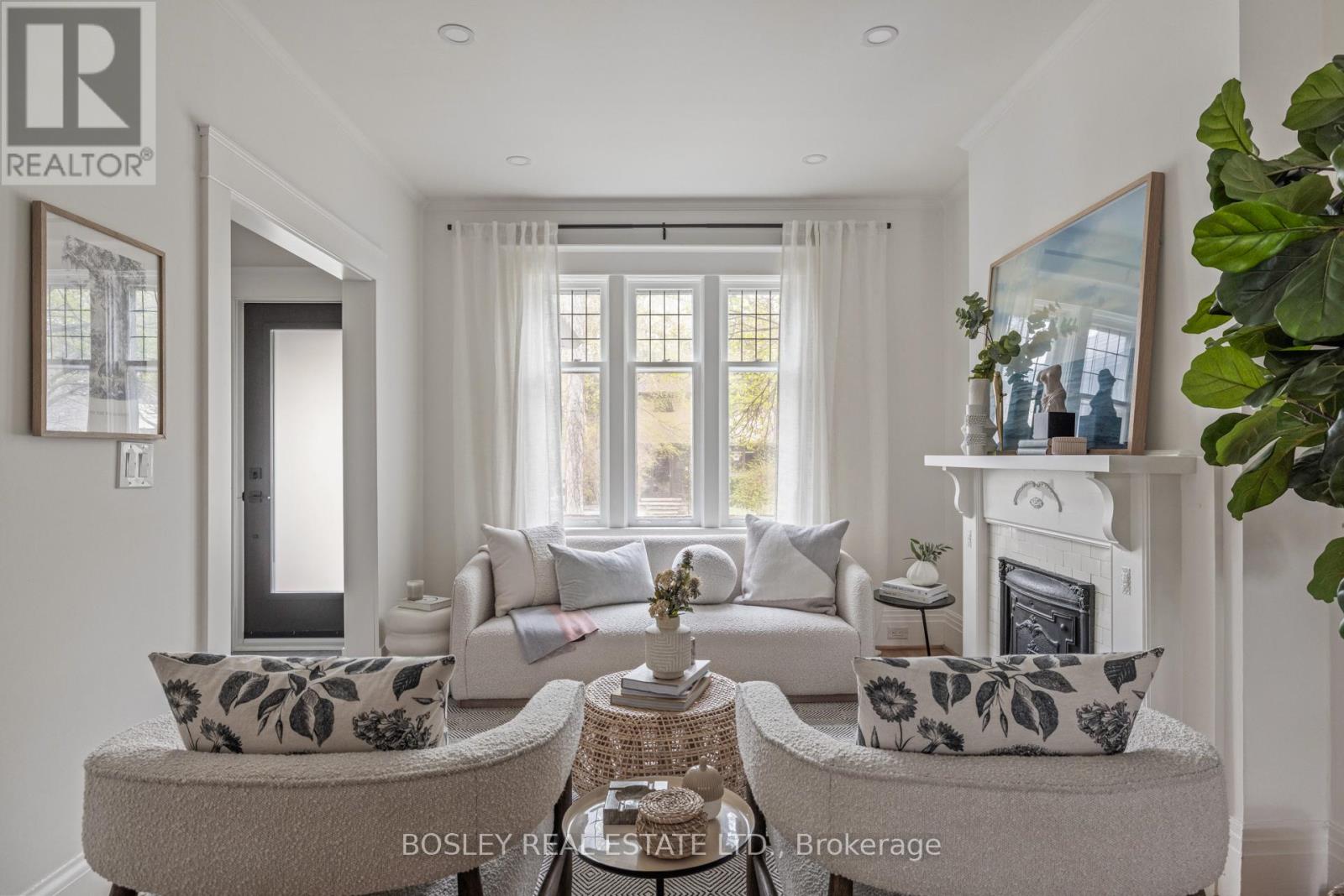 10 LINCOLN AVENUE