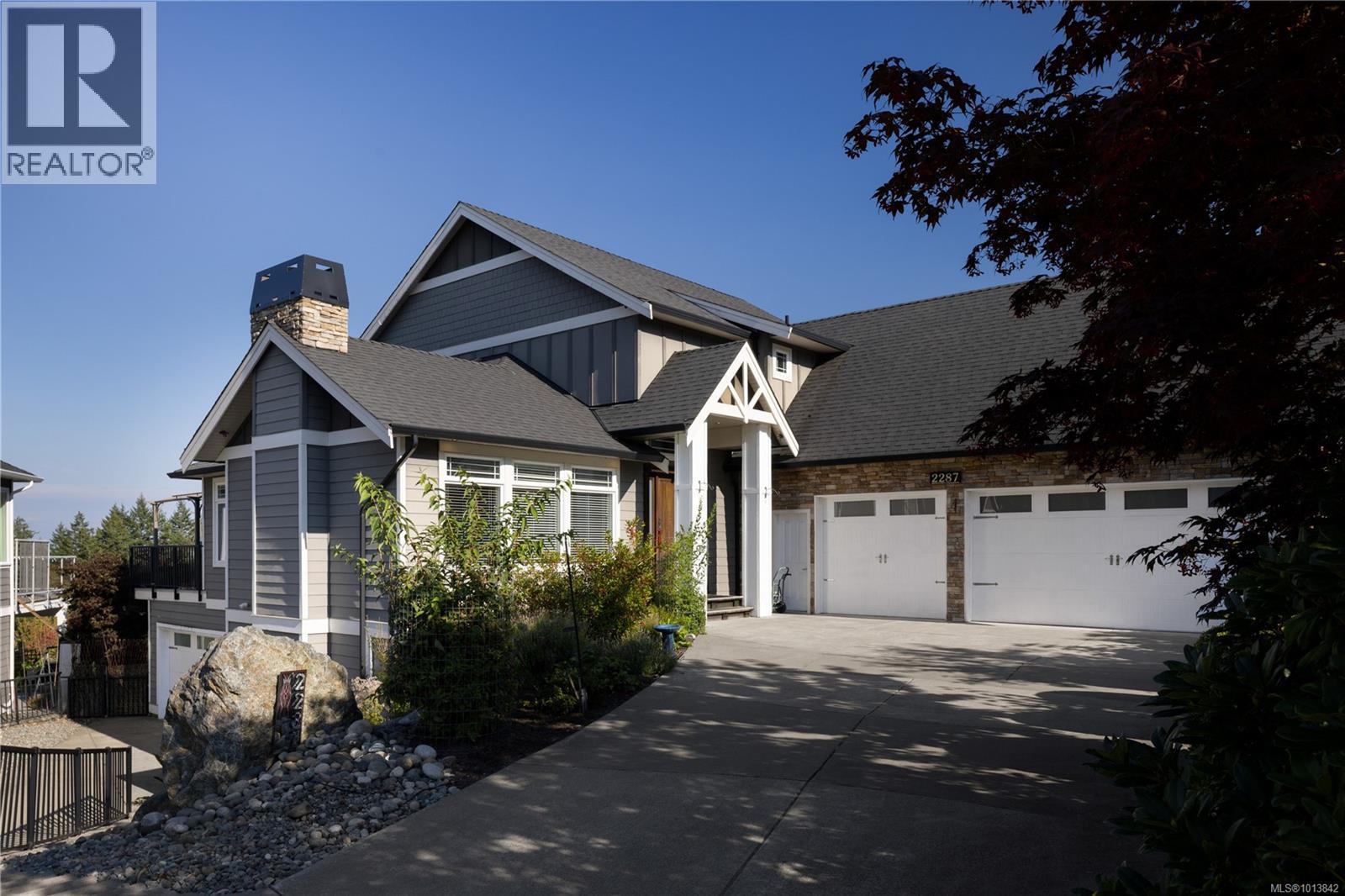 2287 Nicklaus Dr