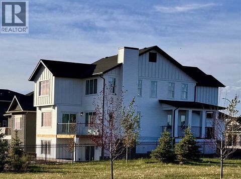 37 North Bridges Landing Langdon AB T0J1X3