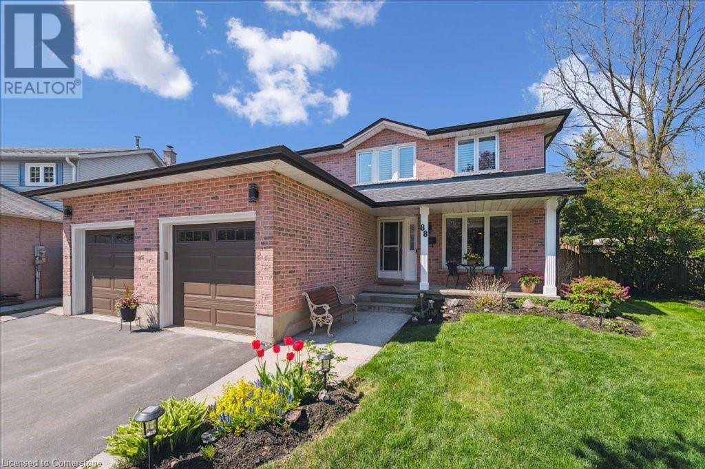 88 ROSE BRIDGE Crescent