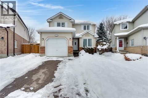 225 THORNBIRD Place Waterloo ON N2T2P1