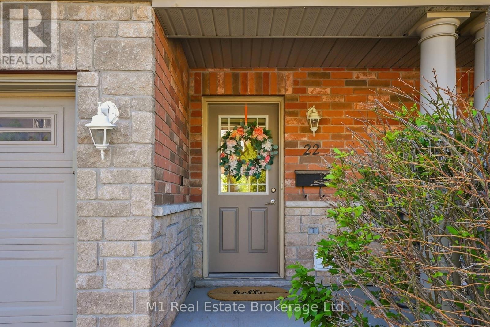 22 LAMBETH WAY