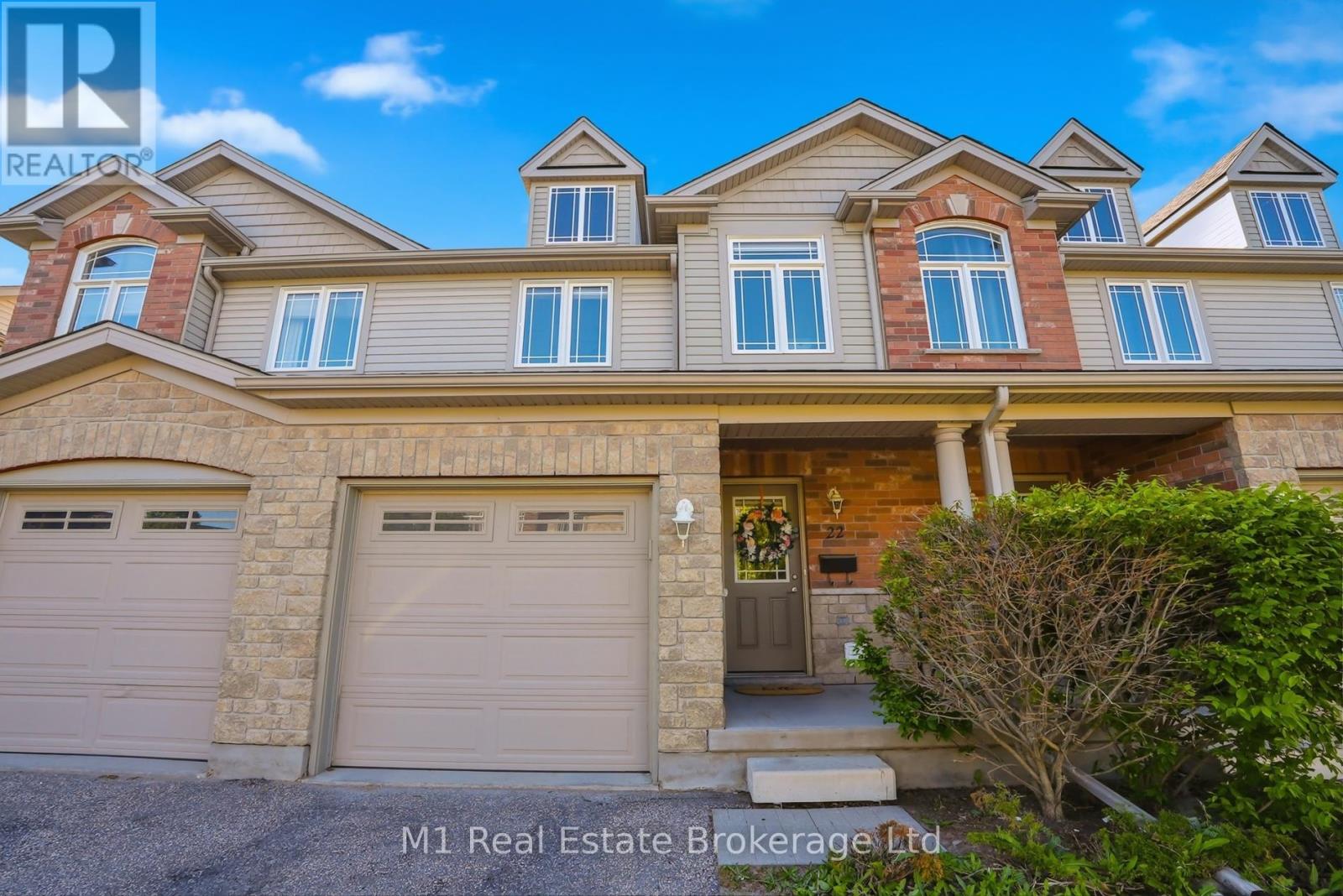 22 LAMBETH WAY