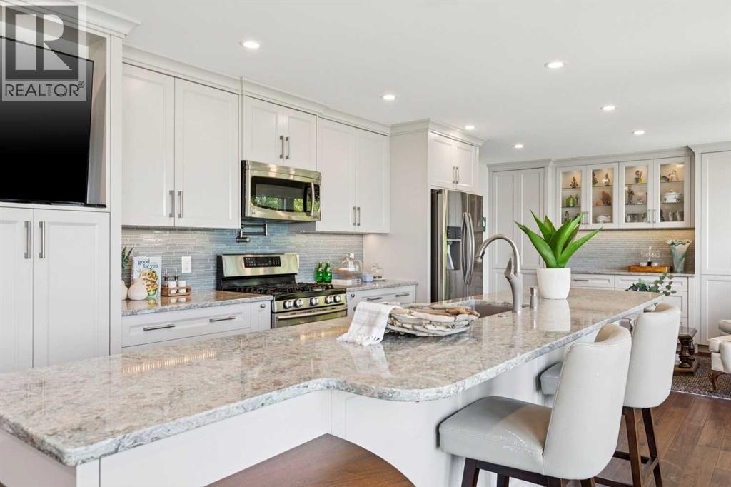 947 Lake Placid Drive SE