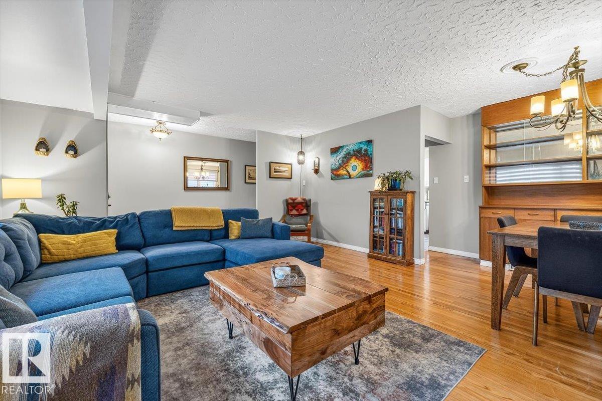 5903 102 AV NW NW