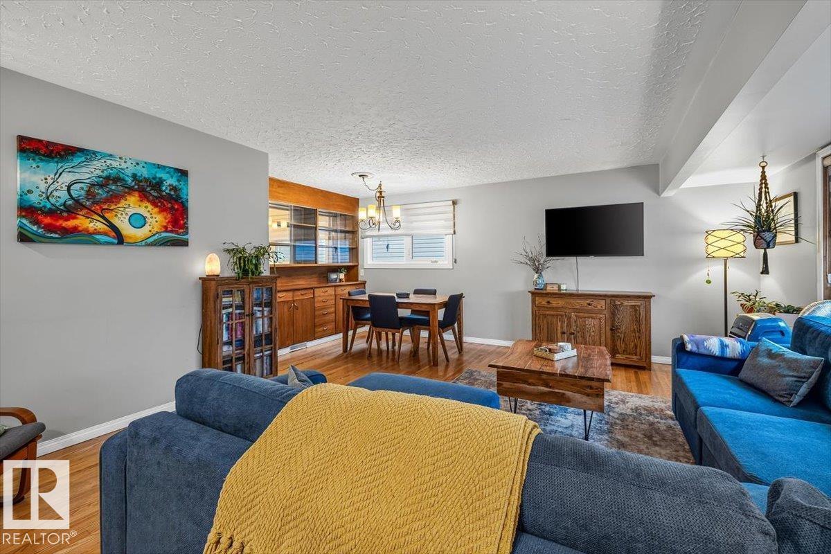 5903 102 AV NW NW