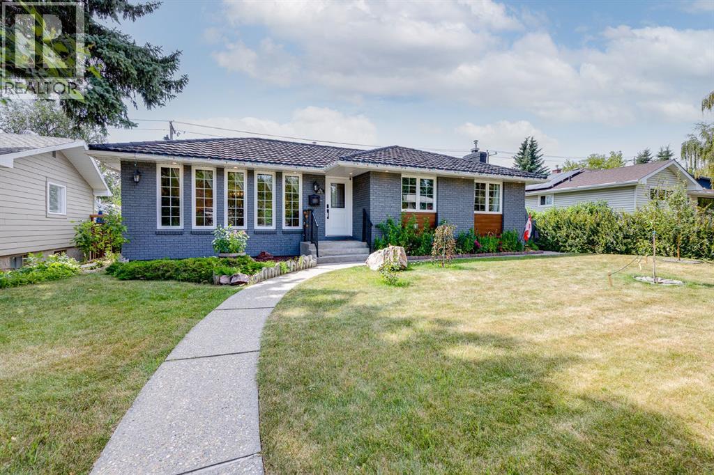 179 Capri Avenue NW