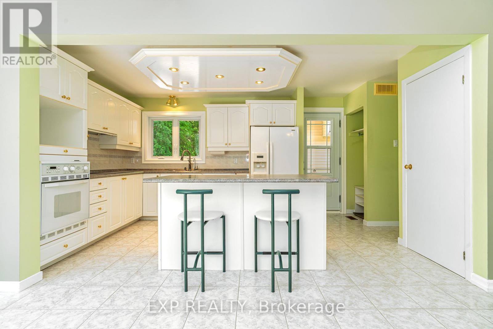 2577 REGIONAL 174 ROAD