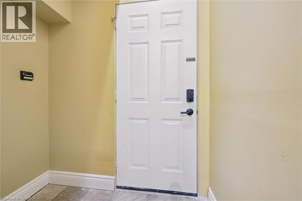 589 BEECHWOOD Drive Unit# 43