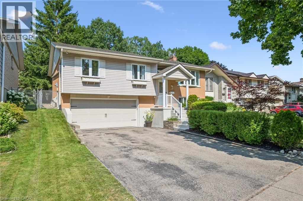 16 NIPIGON Street