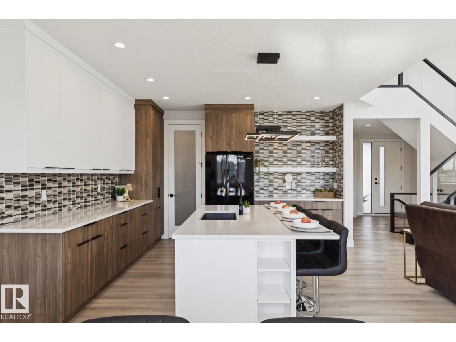 9751 223 ST NW