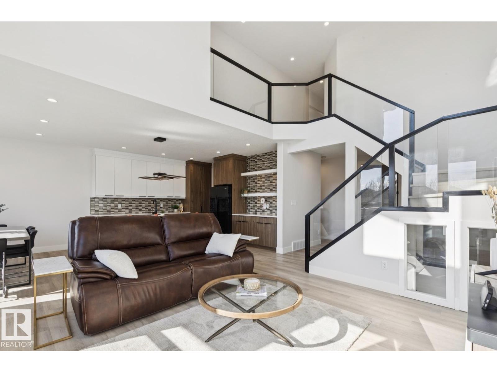 9751 223 ST NW