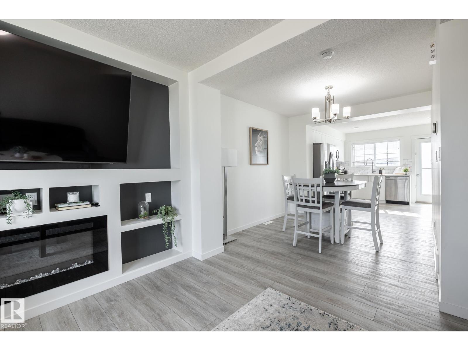 19216 27 AV NW