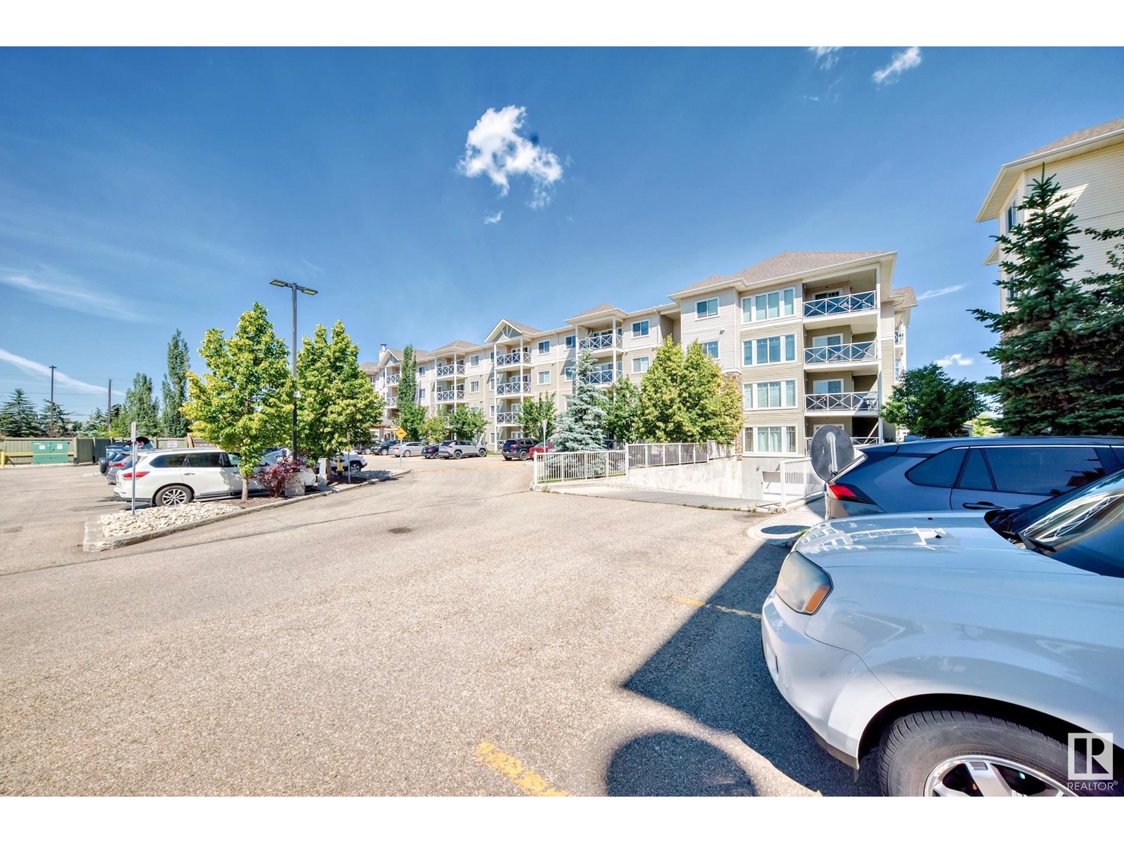 202 12660 142 Ave NW