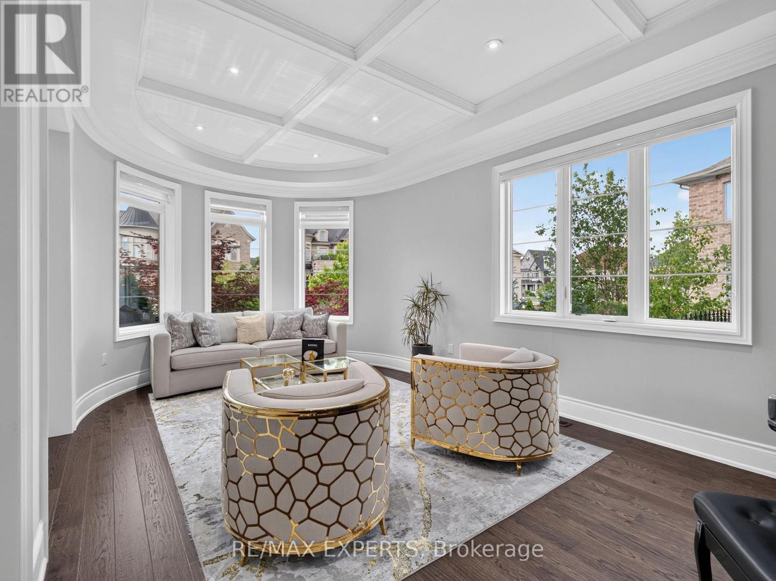 9 GLEN ABBEY TRAIL