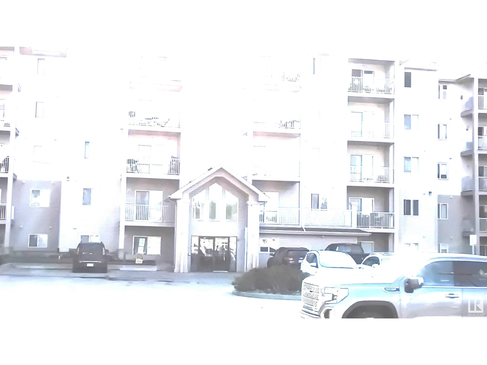 #509 7511 171 ST NW NW