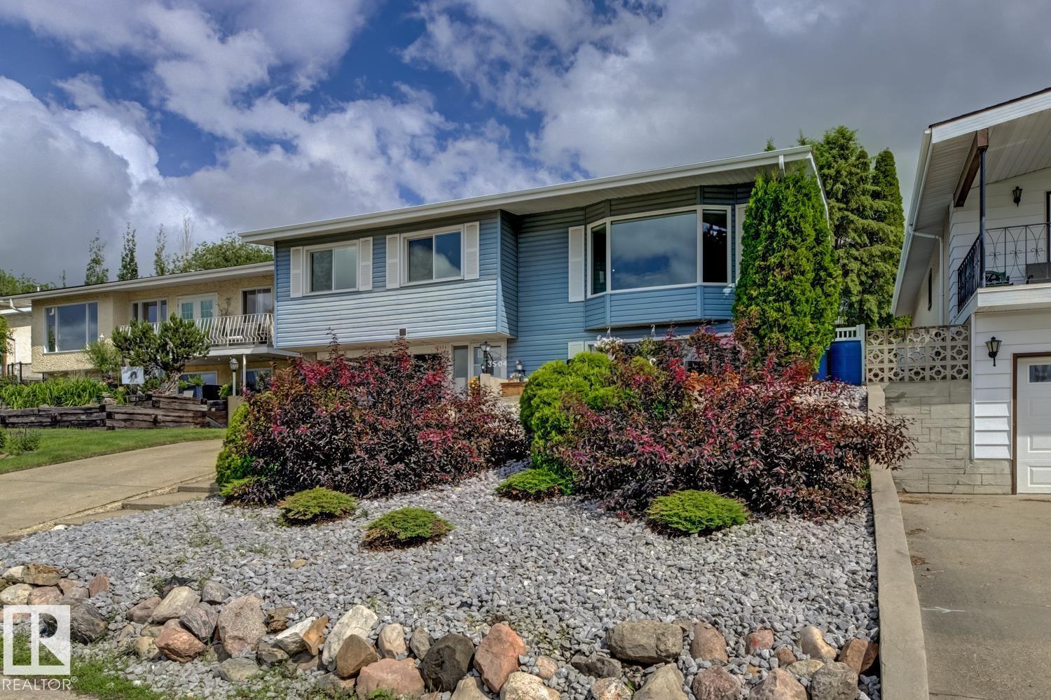 3504 102 AV NW