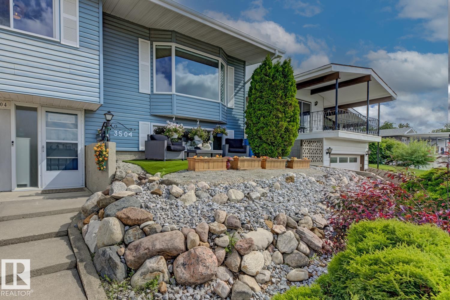 3504 102 AV NW