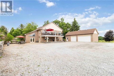 221 OLD ONONDAGA Road E Brantford ON N3T5L4