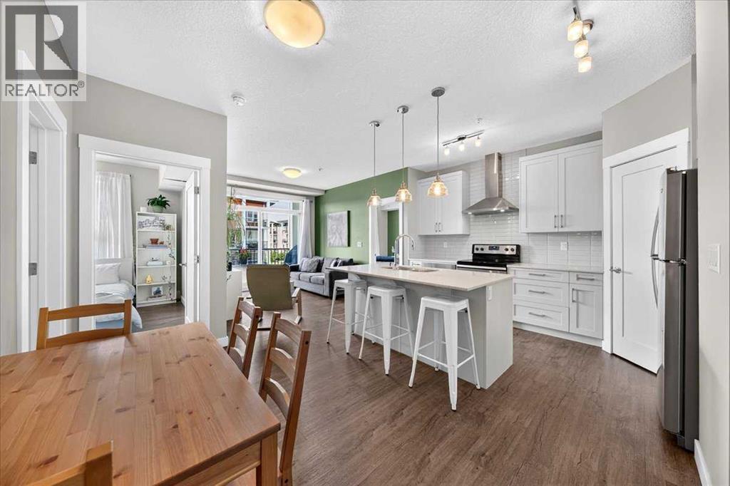 310, 10 Walgrove  SE