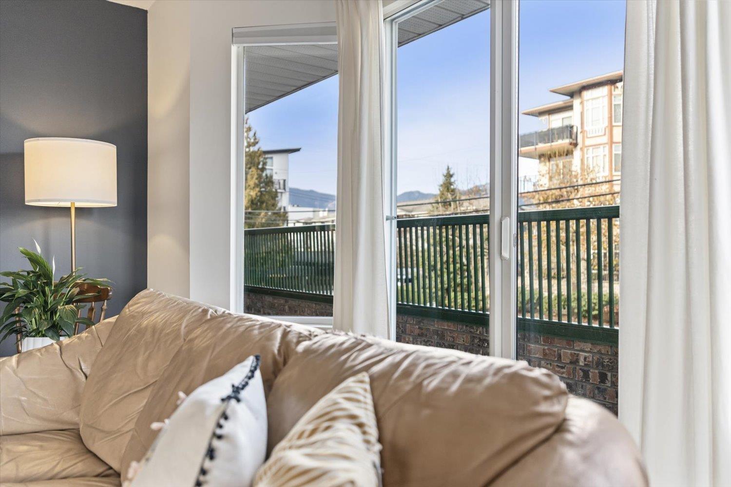 103 45604 BRETT AVENUE|Chilliwack Proper West