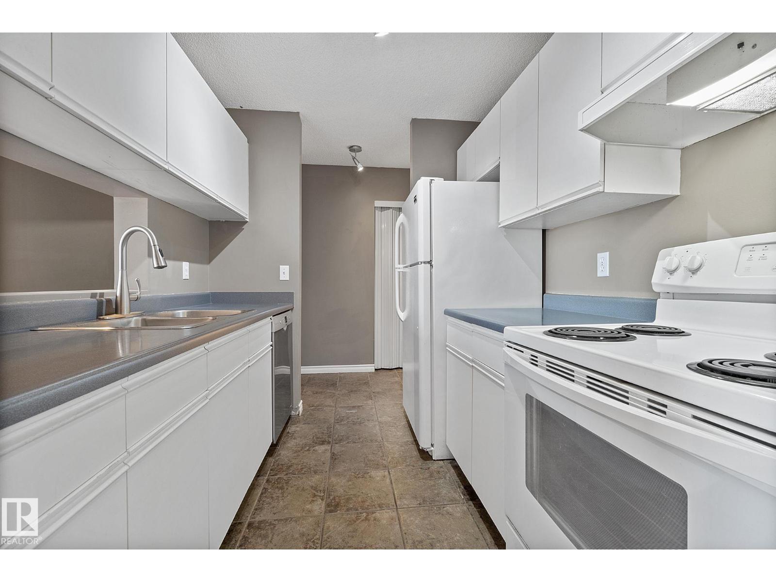 #304 2508 50 ST NW