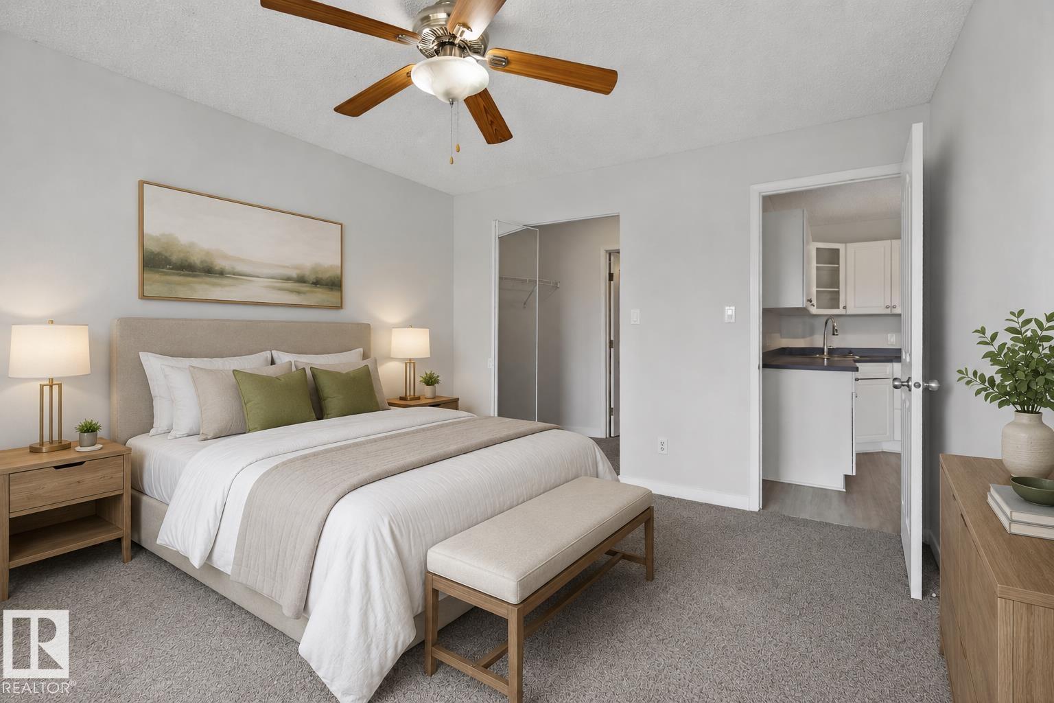 #319 16303 95 ST NW