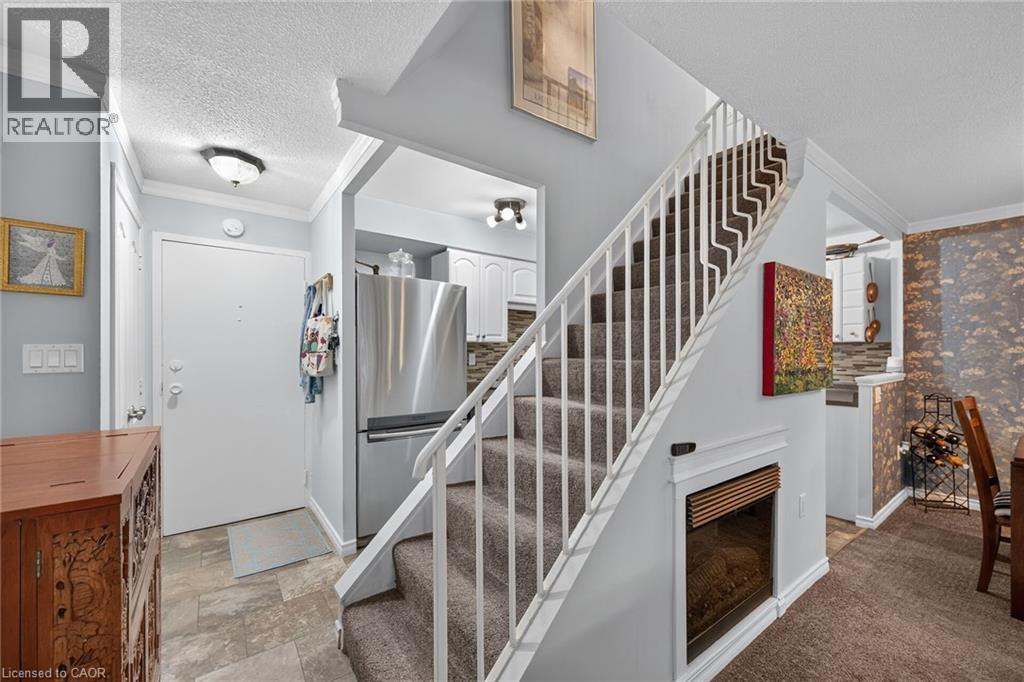 36 HAYHURST Road Unit# 109