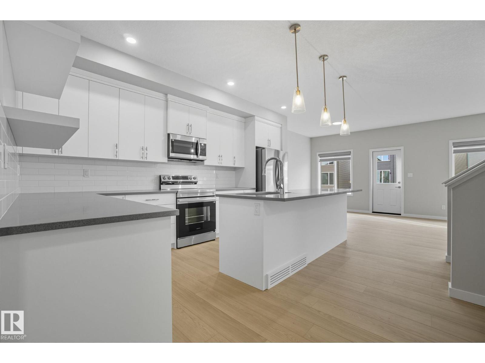 9102 Elves LO NW NW